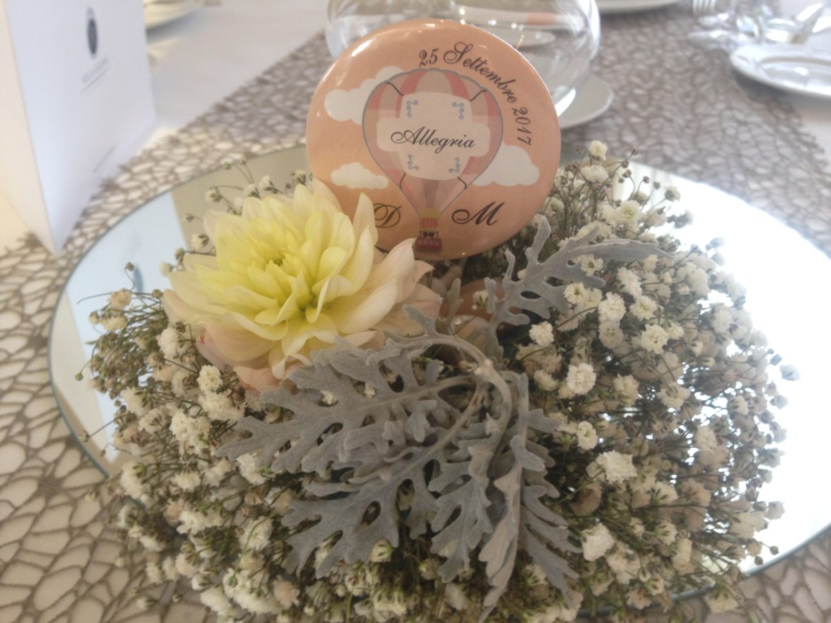Domenico and Maria - Wedding Amalfi flowers centerpiece