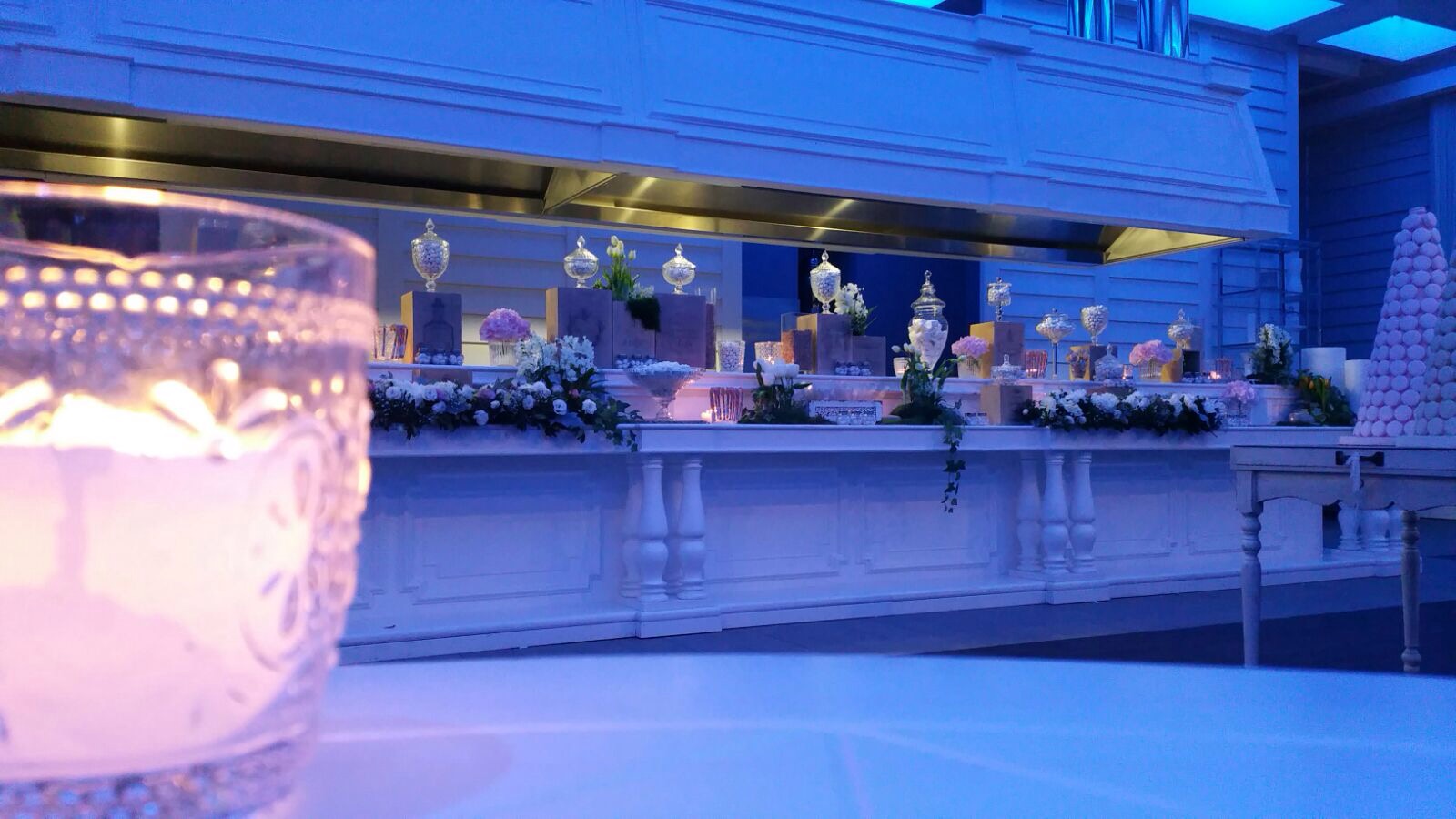 https://www.weddingamalfi.com/wp-content/uploads/Domenico-and-Maria-wedding-sweets-and-dragees.jpg